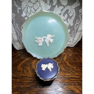 VTG Avon Dove Vanity Jar Set Moonwind Powder Rapture Cream Sachet Frosted Glass